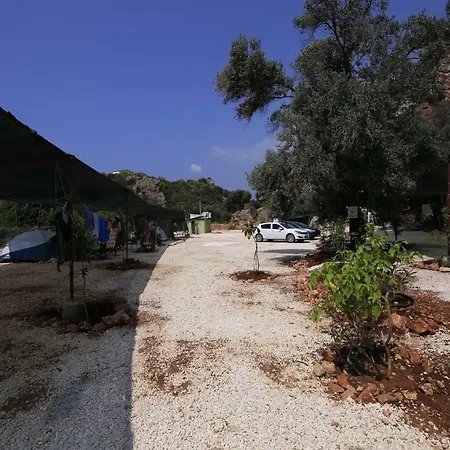 Στούντιο Διαμέρισμα 300 τ.μ. με 7 ιδιωτικό μπάνιο σε Bayindir * Κας