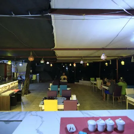Lodge Στούντιο Διαμέρισμα 300 τ.μ. με 7 ιδιωτικό μπάνιο σε Bayindir