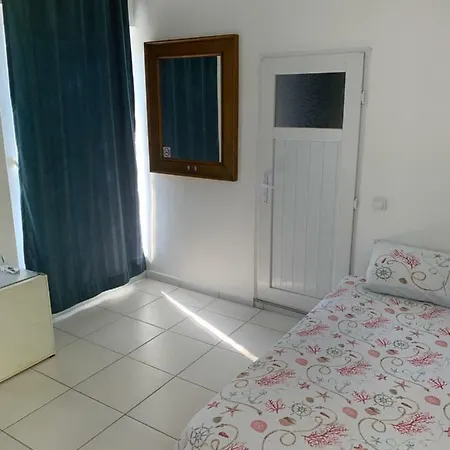 Στούντιο Διαμέρισμα 300 τ.μ. με 7 ιδιωτικό μπάνιο σε Bayindir